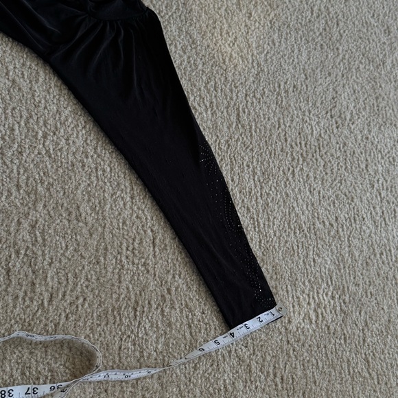 Elegant Black Long Sleeve Dress abaya with Beaded Details - Picture 8 of 8